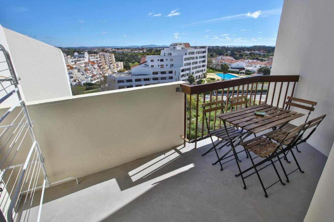 Luxe Condo With Pool, Airco And Seaview Balcony - Go4Portugal - Албуфейра Экстерьер фото