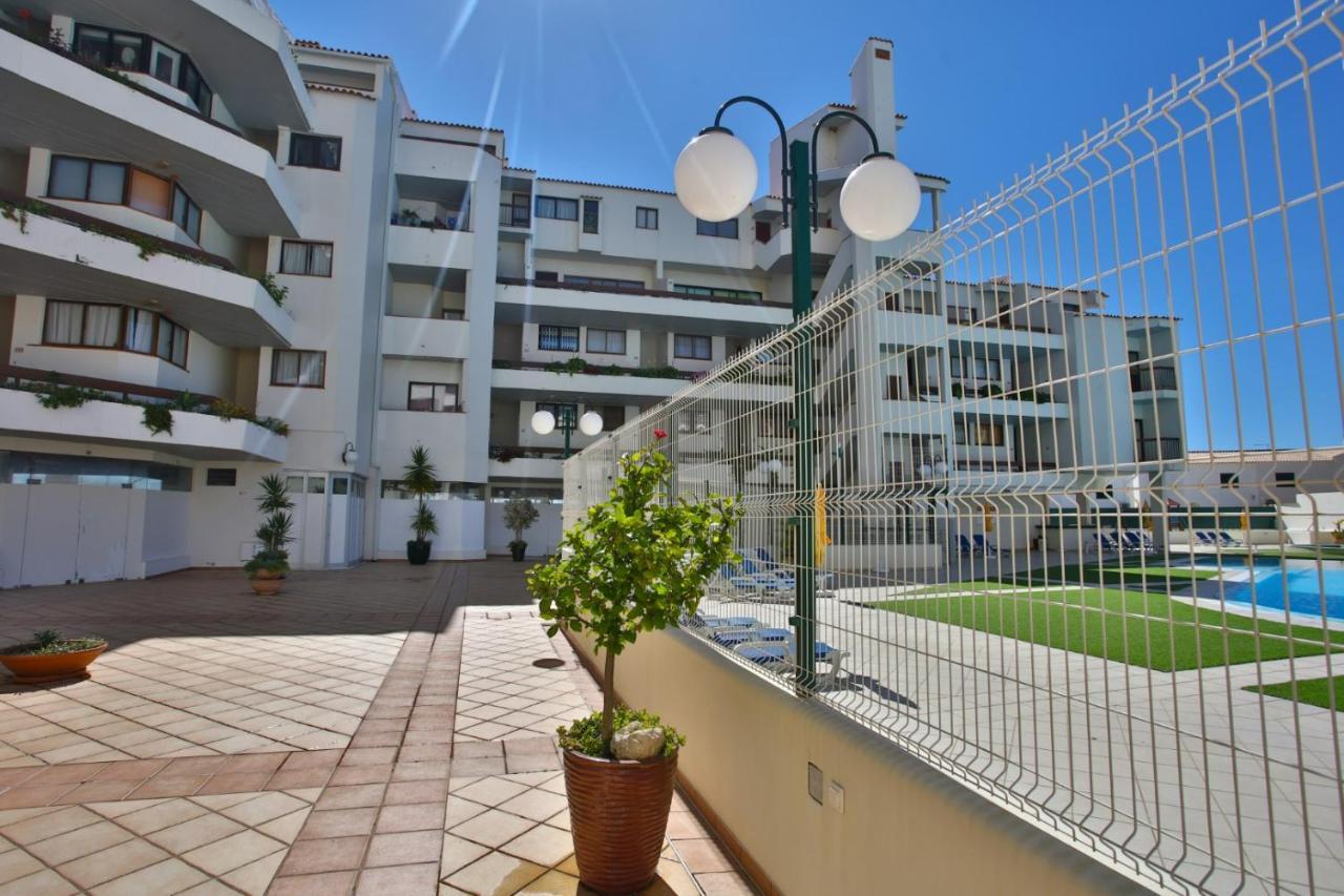 Luxe Condo With Pool, Airco And Seaview Balcony - Go4Portugal - Албуфейра Экстерьер фото